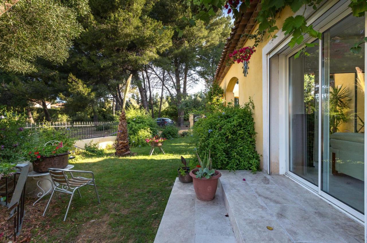 Villa De La Terre Blanche Sanary-sur-Mer Buitenkant foto